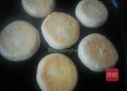 猪肉大葱馅饼的做法图解9