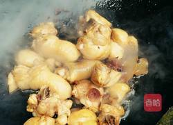 香菇春笋炖鸡腿的做法图解9