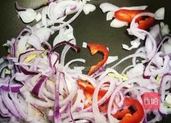 「Cathy边吃边营养」洋葱清炒有机菜花 非干锅版的做法图解6