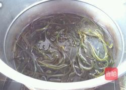  酸辣海带丝的做法图解5
