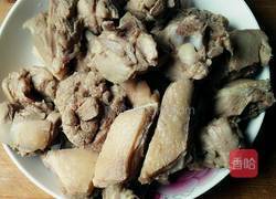 鸭腿炖春笋的做法图解3