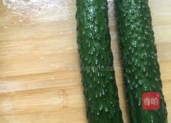麻辣黄瓜的做法图解1