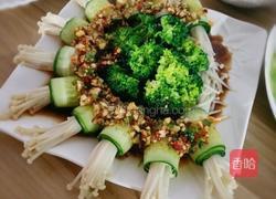 凉拌金针菇黄瓜卷的做法图解10
