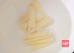 香菇猪肉包子的做法图解1