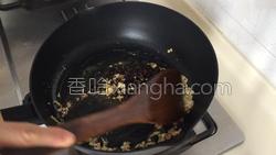 豆豉鲮鱼油麦菜的做法图解8