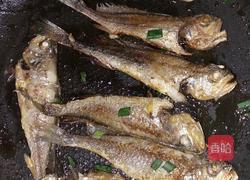 干煎小黄鱼的做法图解4