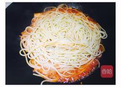 吞拿鱼意面的做法图解6