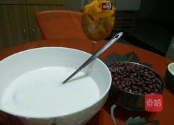 蜜豆芒果西米露的做法图解3