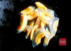 黄瓜皮蛋汤的做法图解3