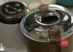 软的不知所措‖草莓小胖的做法图解2