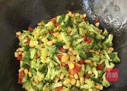 健康时蔬炒饭的做法图解5