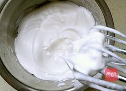 草莓奶油蛋糕卷的做法图解10