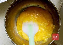 草莓奶油蛋糕卷的做法图解11