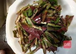 拌折耳根叶的做法图解3