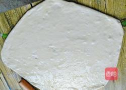 烤芝麻烧饼的做法图解3