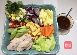 三汁焖鸡翅的做法图解1