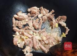 青椒豆腐皮炒肉的做法图解2