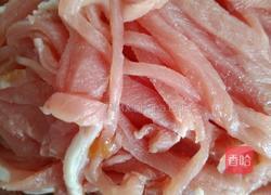 肉丝炒黄瓜钱的做法图解2