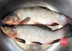 麻辣家常黑鱼的做法图解1