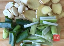 麻辣家常黑鱼的做法图解3