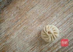 猪肉韭菜包子的做法图解8