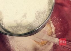 电饭煲蛋糕的做法图解3