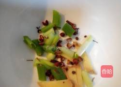 酱爆鱿鱼的做法图解3