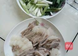 蒜苗回锅肉的做法图解4