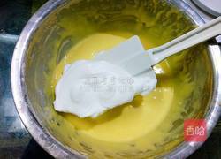 青井老师の原味戚风的做法图解7