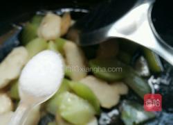 莴笋荸荠片的做法图解5