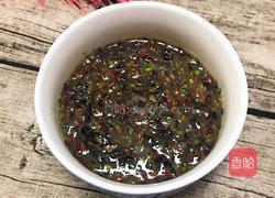 香椿头炒鸡蛋的做法图解2