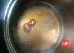 红枣枸杞红糖水的做法图解5