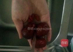 红枣枸杞红糖水的做法图解3
