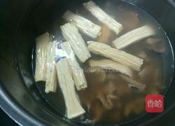 墨鱼猪肚汤的做法图解10