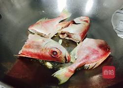 红烧大眼鱼的做法图解6