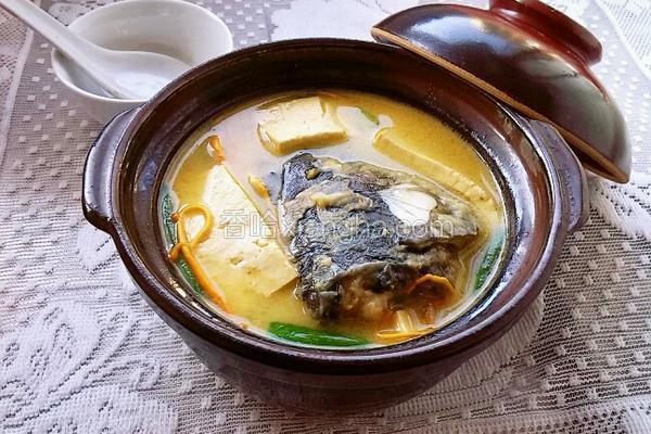 虫草鱼头豆腐汤