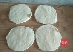 芹菜肉馅…发面馅饼的做法图解4