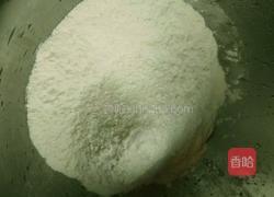 烫面包子的做法图解1