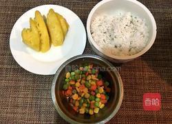 菠萝炒饭的做法图解1