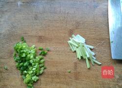 红烧鲶鱼的做法图解3