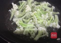 清炒花菜的做法图解5
