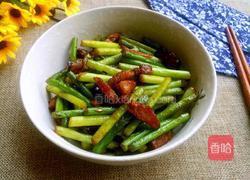 蒜薹叉烧肉的做法图解9