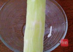 桃仁木耳拌莴笋的做法图解2