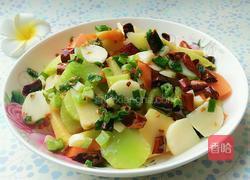 胡萝卜炝双笋的做法图解7