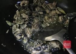 红烧芋儿鸡的做法图解3