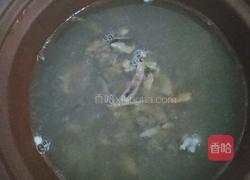 淡菜墨鱼排骨汤的做法图解3