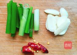 蒜薹炒肉丝的做法图解2