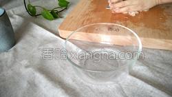 菠萝鸡丁的做法图解2