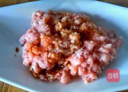 番茄肉丸鸡蛋汤的做法图解1