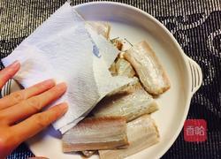 香烤酥带鱼的做法图解2
